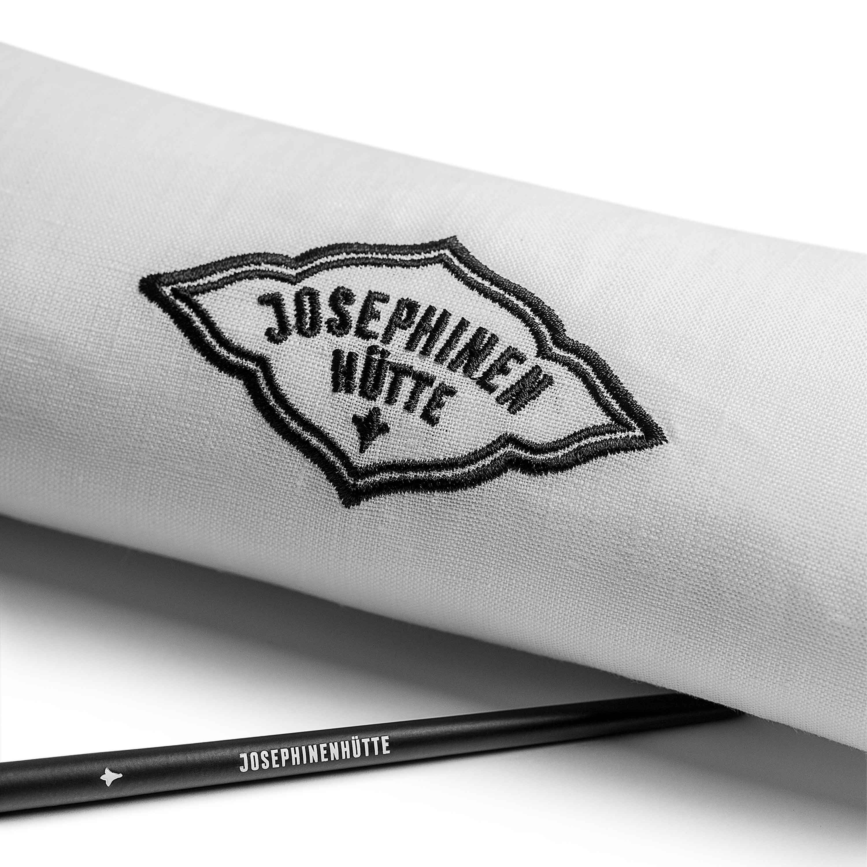 Care set: Linen Cloth and Brush