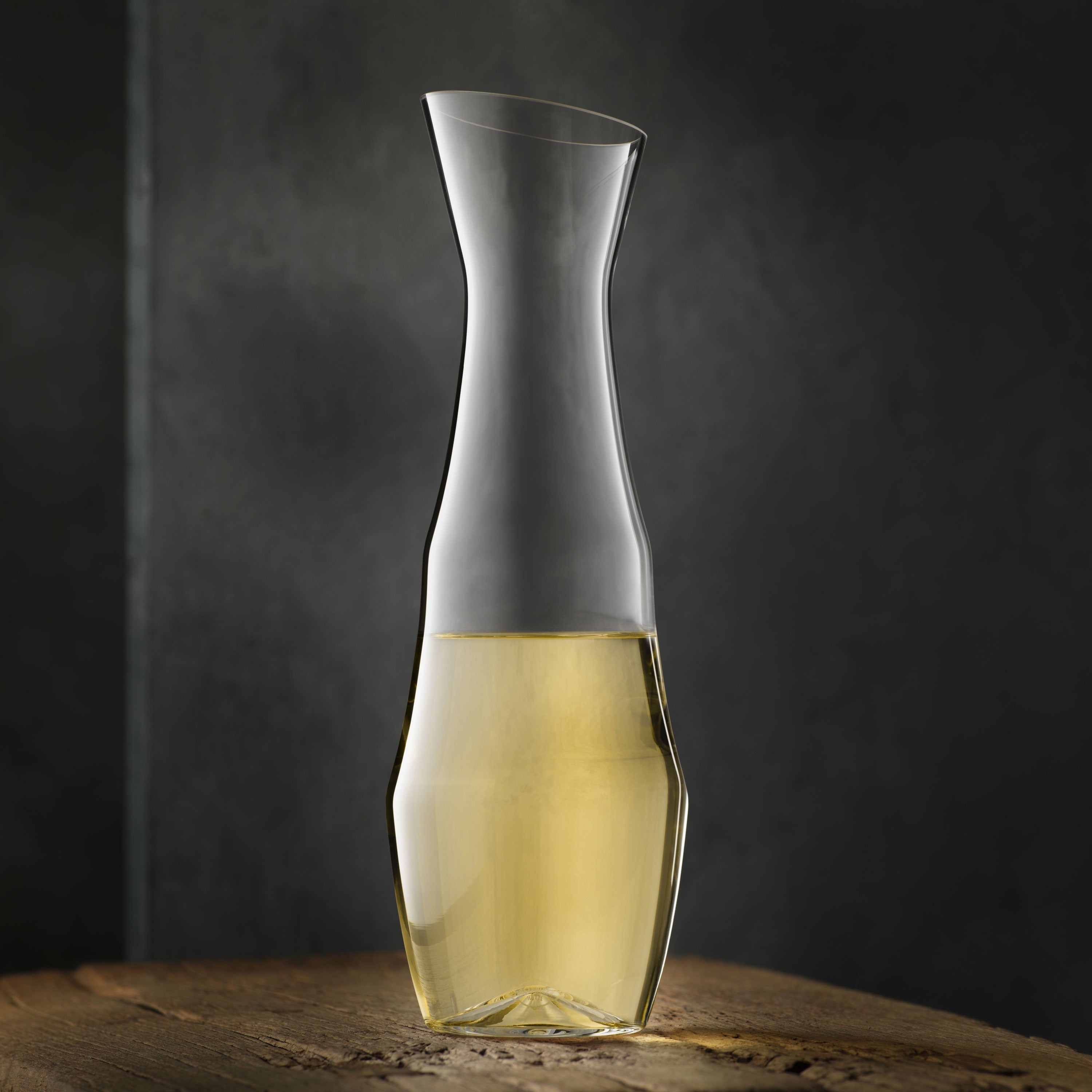 Josephine N° 9 – Carafe by Josephinenhütte