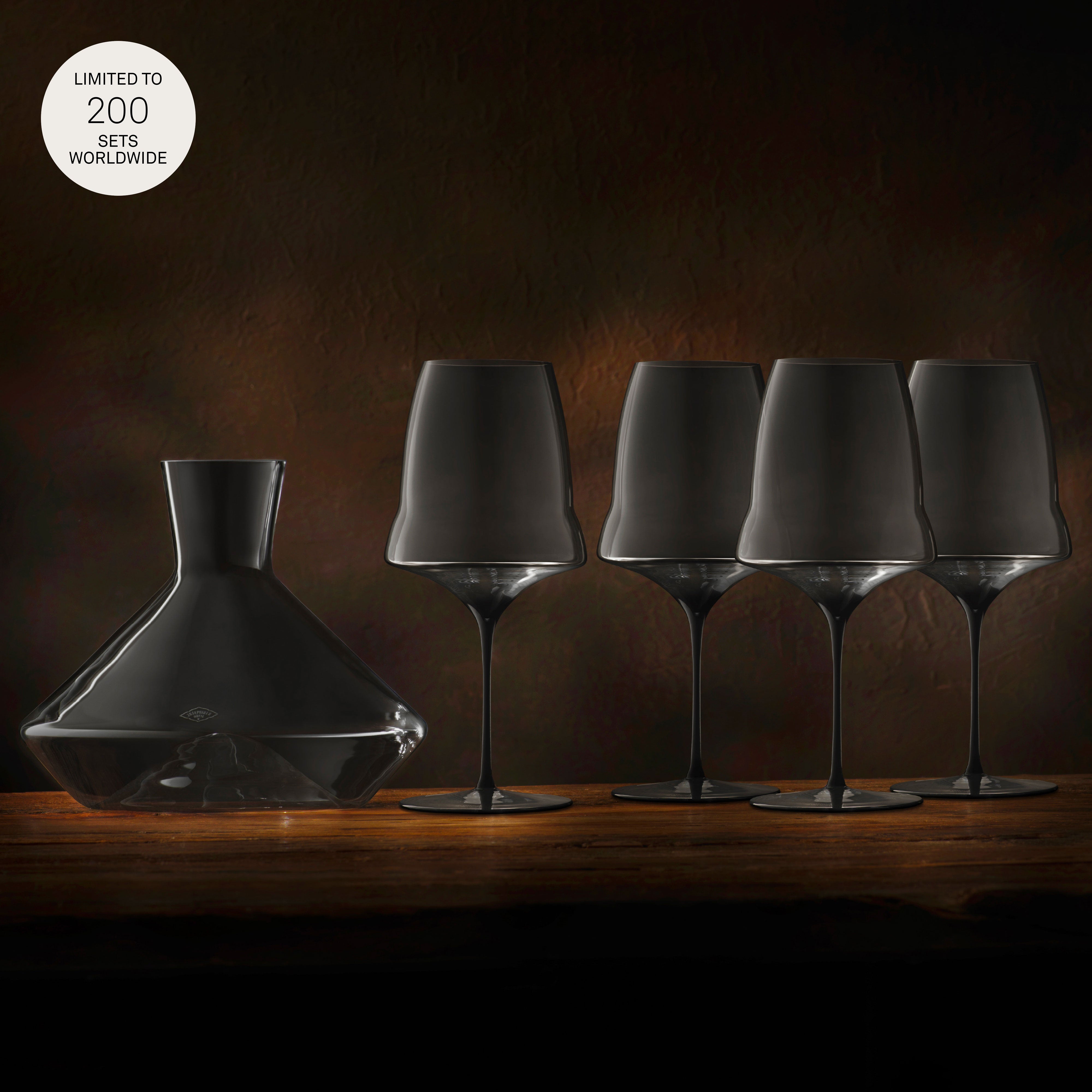 Josephine Red Wine Set – Black Line Limited Edition